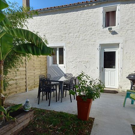 Villa Contre Vents Et Marais Vix  Habitación foto